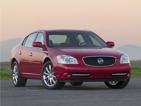 Used 2010 Buick Lucerne CXL w/ Driver Confidence Package FWD image 1