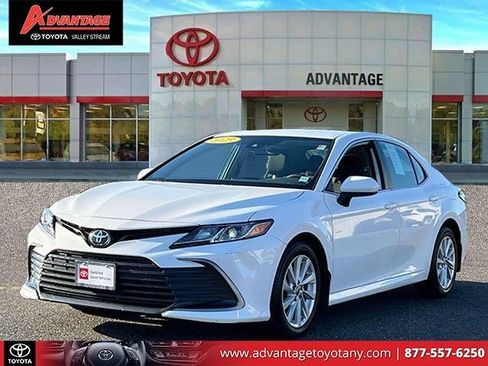 Certified 2023 Toyota Camry LE image 4