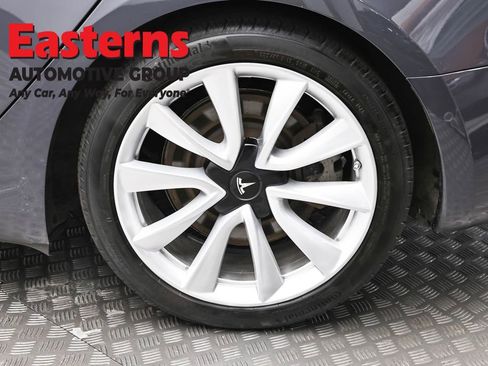 Used 2018 Tesla Model 3 Long Range AWD/4WD image 8