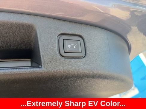 Used 2024 Chevrolet Blazer EV LT AWD/4WD image 13