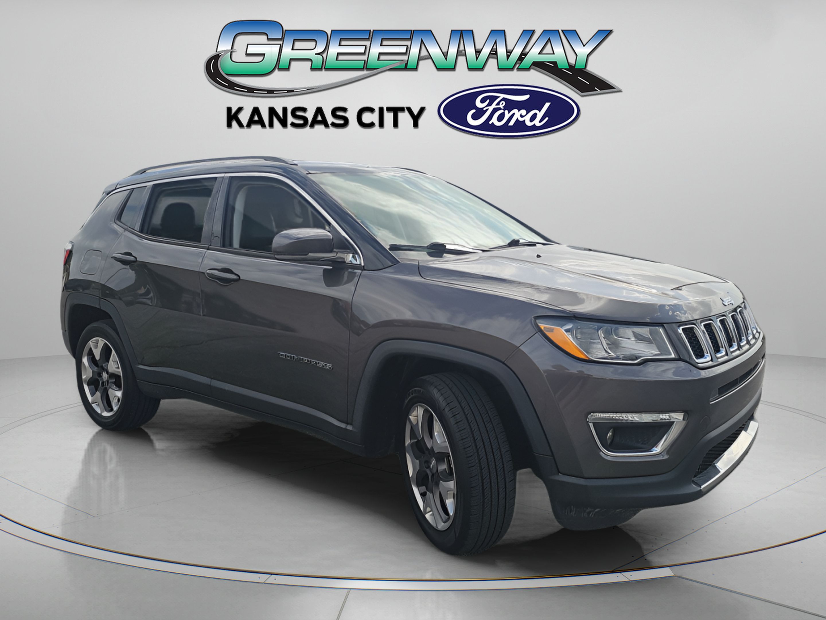 Used 2019 Jeep Compass Limited AWD/4WD image 1