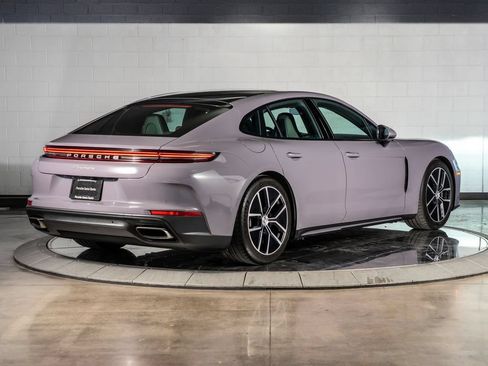 Used 2024 Porsche Panamera RWD image 9