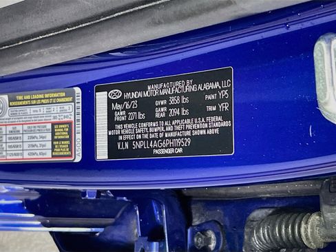 Used 2023 Hyundai Elantra SE FWD image 29