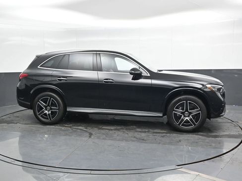 New 2026 Mercedes-Benz GLC 300 4MATIC image 3