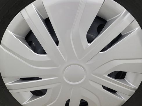 Used 2024 Mitsubishi Mirage ES image 31