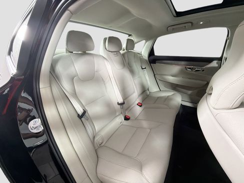 Certified 2023 Volvo S90 B6 Plus w/ Protection Package Premier image 29