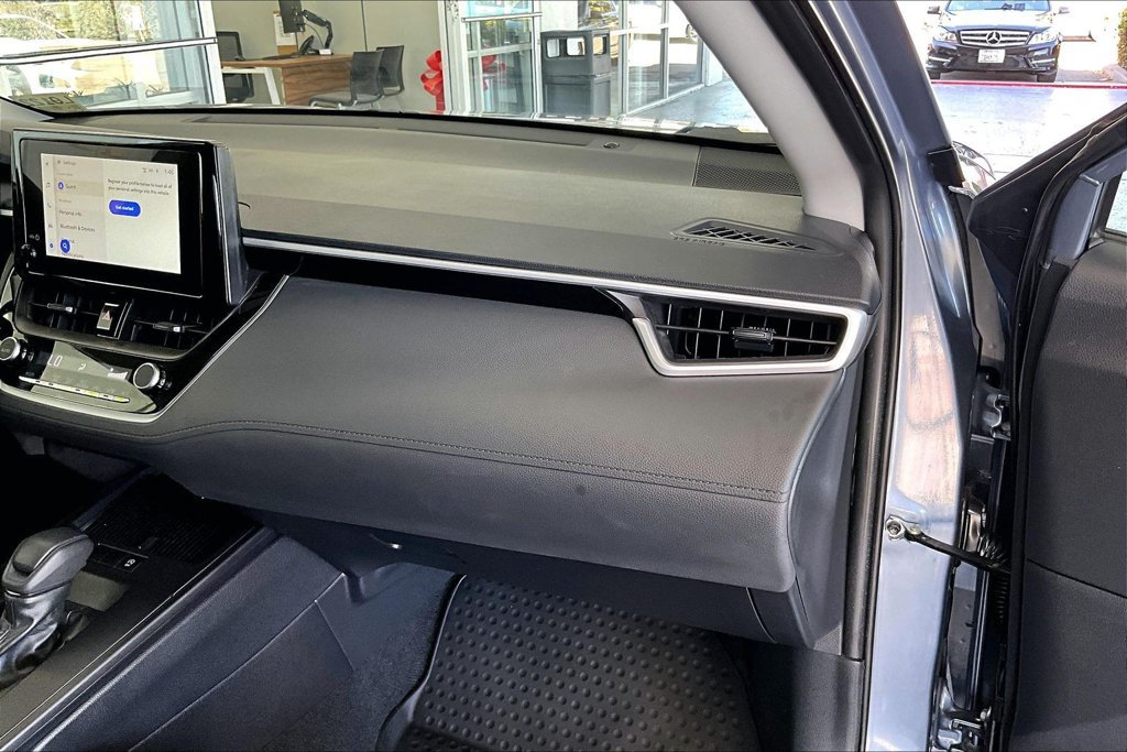 Certified 2026 Toyota Corolla Cross LE FWD image 25