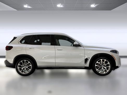 Used 2025 BMW X5 xDrive40i image 7