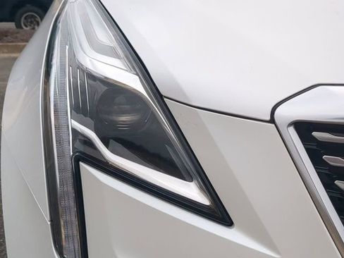 Used 2021 Cadillac XT5 Premium Luxury image 9