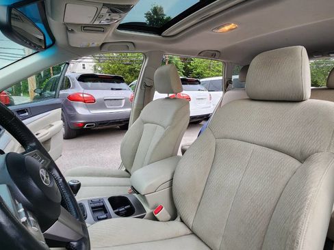 Used 2011 Subaru Outback 2.5i Premium image 26