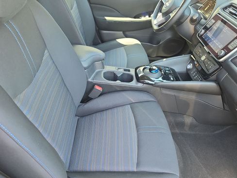 Used 2024 Nissan Leaf SV Plus FWD image 18