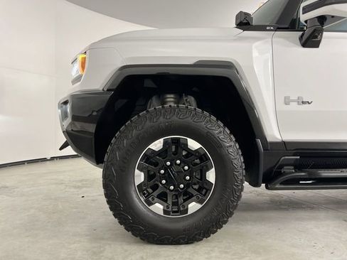 Used 2024 GMC Hummer EV 2X w/ Extreme Off-Road Package image 33