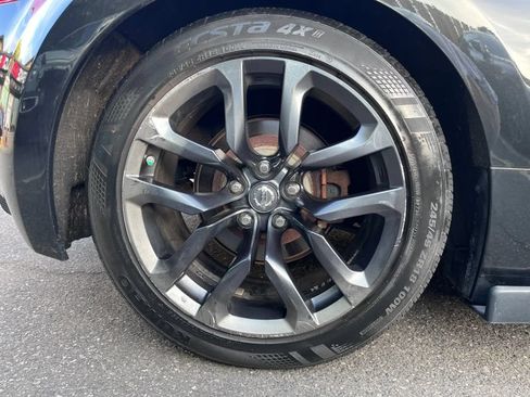 Used 2015 Nissan 370Z Touring RWD image 28