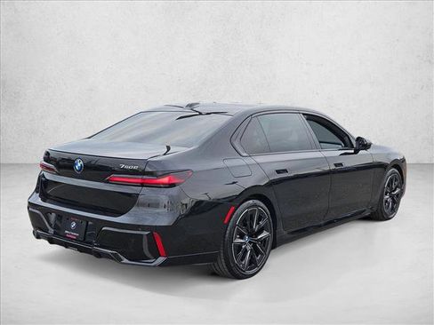 New 2026 BMW 750e xDrive AWD/4WD image 2