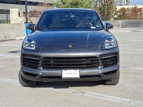 Used 2023 Porsche Cayenne S image 6