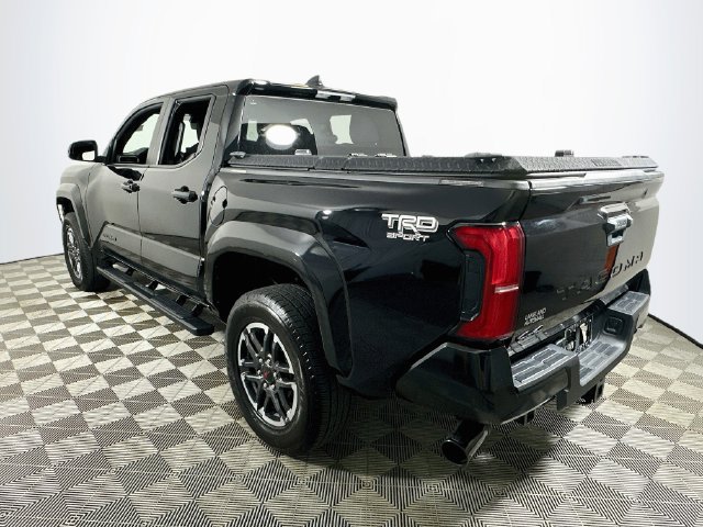 Used 2024 Toyota Tacoma TRD Sport AWD/4WD image 5