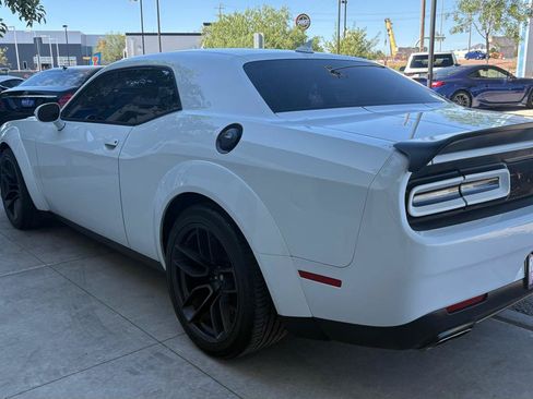 Used 2019 Dodge Challenger R/T Scat Pack RWD image 10