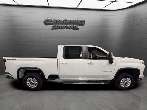 Used 2025 Chevrolet Silverado 2500 LT w/ Safety Package AWD/4WD image 6