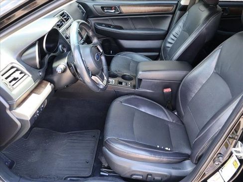 Used 2018 Subaru Outback 2.5i Limited AWD/4WD image 25