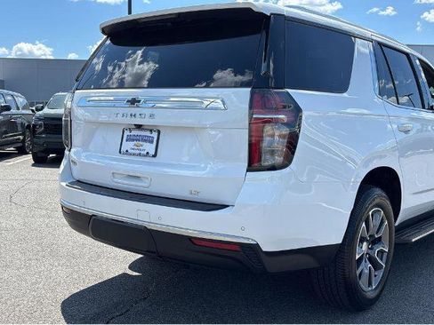 Used 2022 Chevrolet Tahoe LT w/ LT Signature Package AWD/4WD image 16