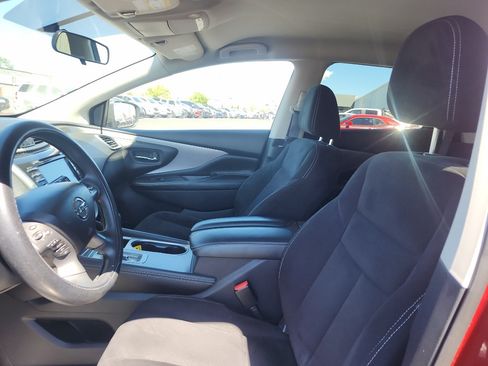 Used 2019 Nissan Murano S AWD/4WD image 17