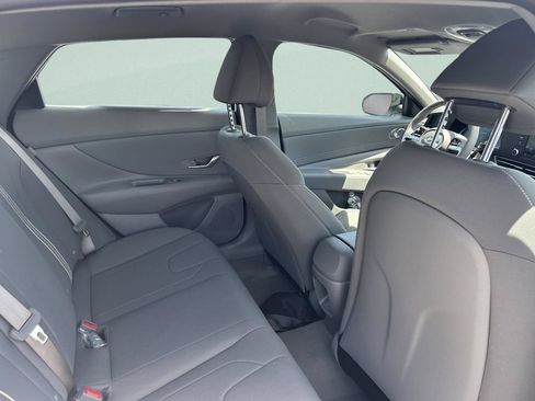 New 2026 Hyundai Elantra Sport FWD image 19