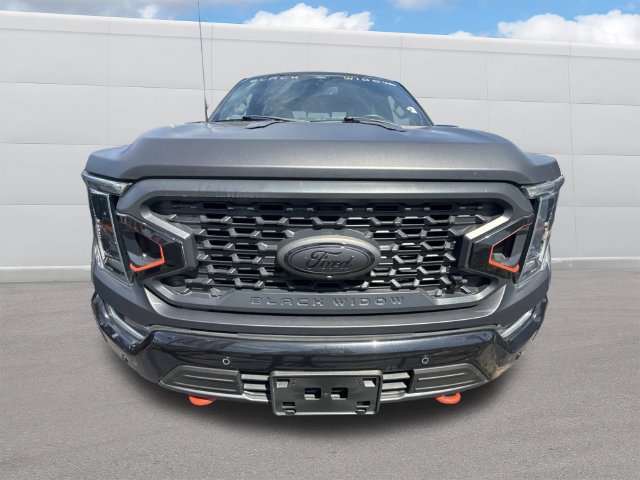 Used 2022 Ford F150 Lariat w/ Equipment Group 502A High AWD/4WD image 8