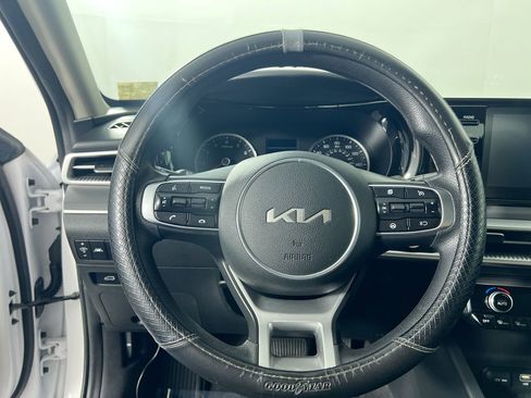 Used 2022 Kia K5 LXS image 15