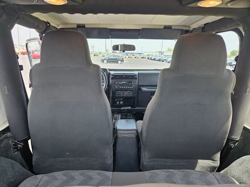 Used 2004 Jeep Wrangler X w/ Wheel Plus Group AWD/4WD image 20