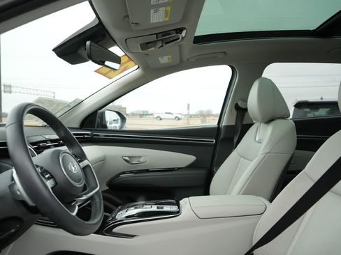 Used 2022 Hyundai Tucson Limited image 29