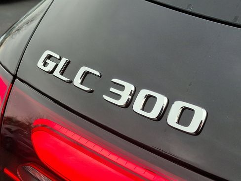 New 2026 Mercedes-Benz GLC 300 4MATIC image 24