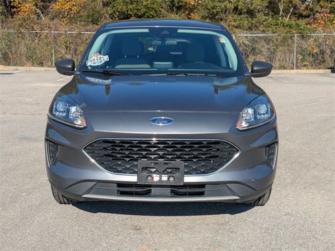 Used 2022 Ford Escape SE image 8