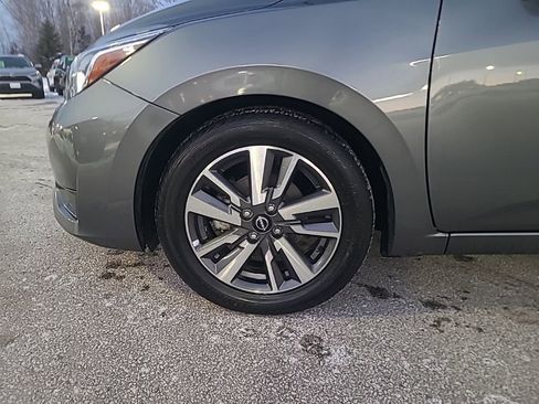 Used 2023 Nissan Versa SV image 23