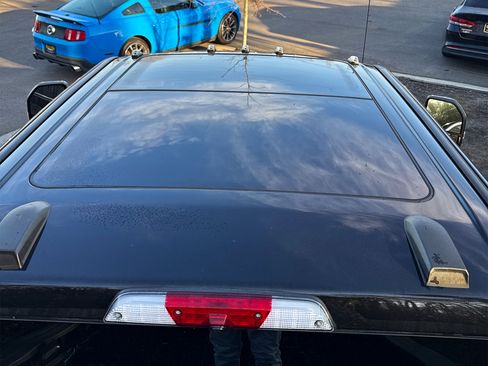 Used 2022 Ford F250 Platinum w/ FX4 Off-Road Package image 11