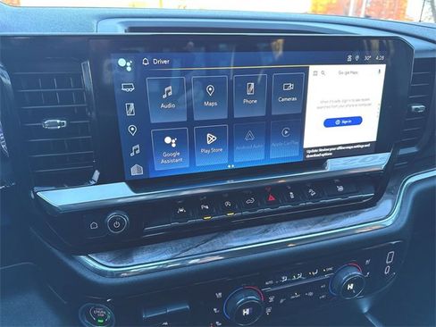 Used 2023 Chevrolet Silverado 1500 LTZ image 13