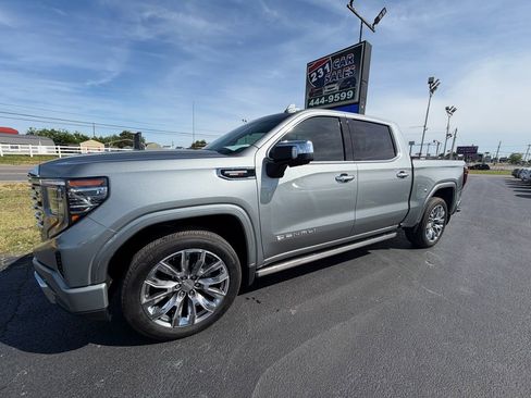 Used 2025 GMC Sierra 1500 Denali AWD/4WD image 7