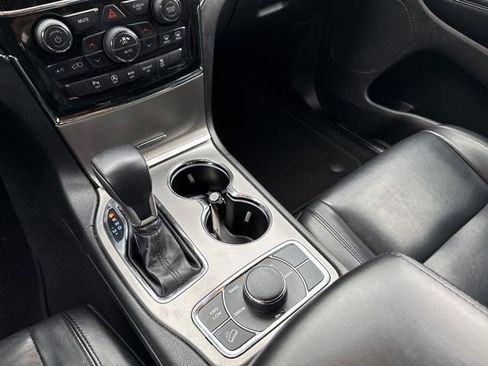 Used 2021 Jeep Grand Cherokee Limited w/ Trailer Tow Group IV image 21