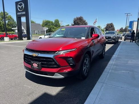 Used 2023 Chevrolet Blazer LT AWD/4WD image 6