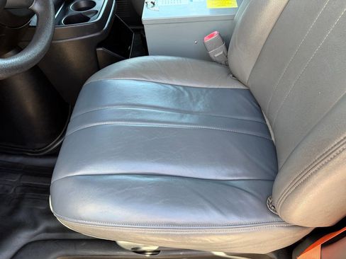 Used 2014 Chevrolet Express 2500 2500 3dr Cargo Van w/1WT image 12