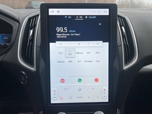 Used 2024 Ford Edge SEL w/ Convenience Package image 30