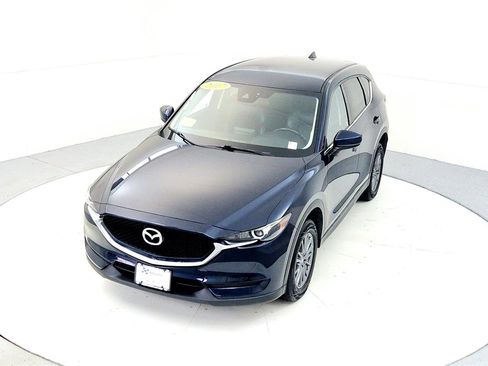 Used 2017 MAZDA CX-5 Touring image 14