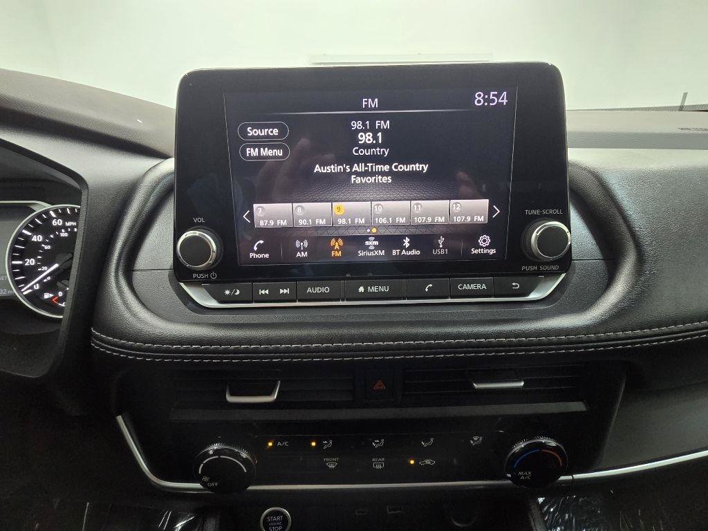 Used 2023 Nissan Rogue S FWD image 25
