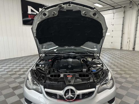 Used 2014 Mercedes-Benz E 350 4MATIC Coupe image 44