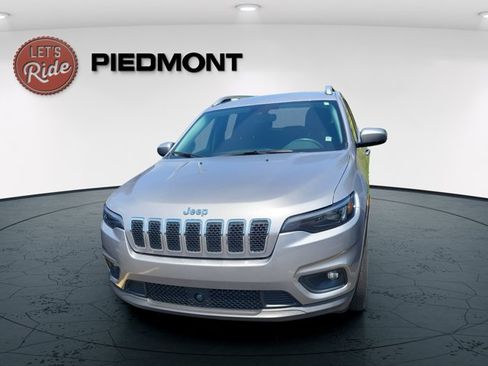 Used 2021 Jeep Cherokee Latitude Lux w/ Comfort/Convenience Group FWD image 2