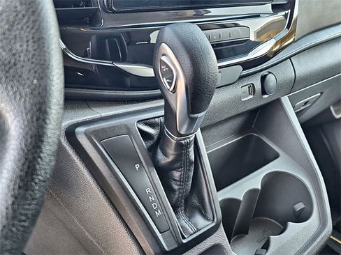 Used 2023 Ford Transit 350 XLT image 29