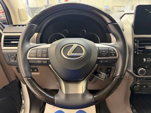 Used 2023 Lexus GX 460 Premium w/ Premium Package AWD/4WD image 20
