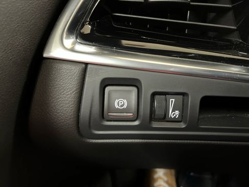 Used 2024 Cadillac XT6 Luxury w/ LPO, Floor Liner Package image 22