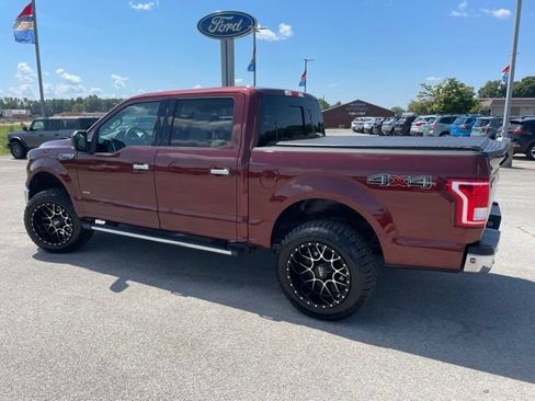 Used 2015 Ford F150 XLT w/ Equipment Group 302A Luxury AWD/4WD image 9