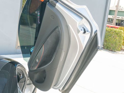 Used 2023 McLaren Artura RWD image 56