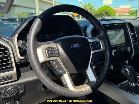 Used 2018 Ford F150 Lariat w/ Equipment Group 502A Luxury AWD/4WD image 18